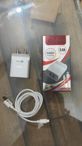 ORIONIS 12W Quick Charge 2.4 A Dual Port Mobile Charger with Detachable Cable (White, Cable Included) photo review